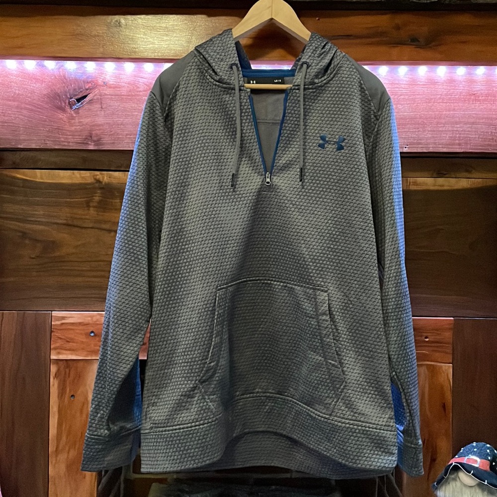 Mens grey Under Armour hoodie, size L